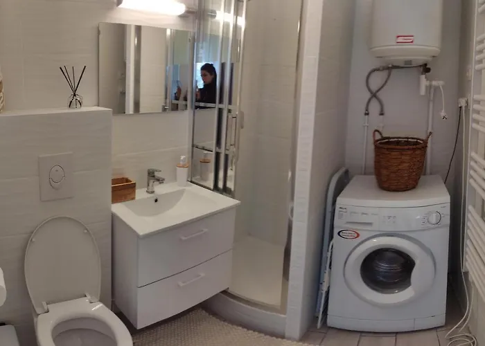 Charmant Studio Apartment *